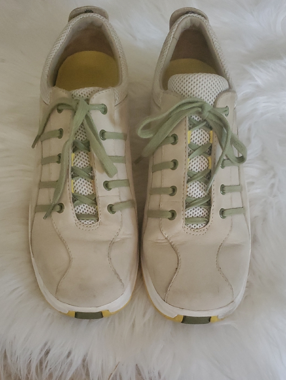 Cole Haan Nike Air  Women's Sneakers in Beige and Yellow Size 8B